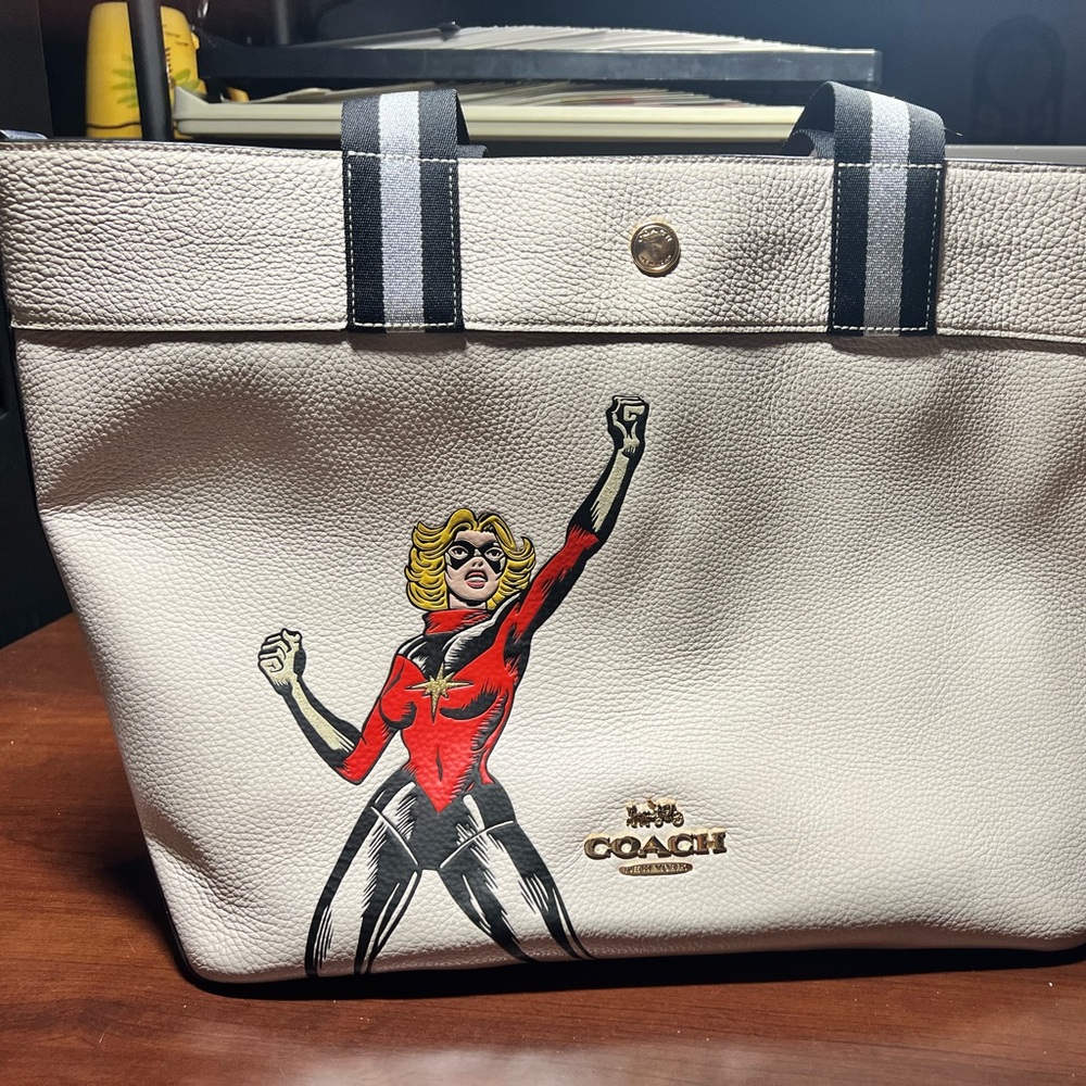 COACH Captain Marvel Large Tote Bag